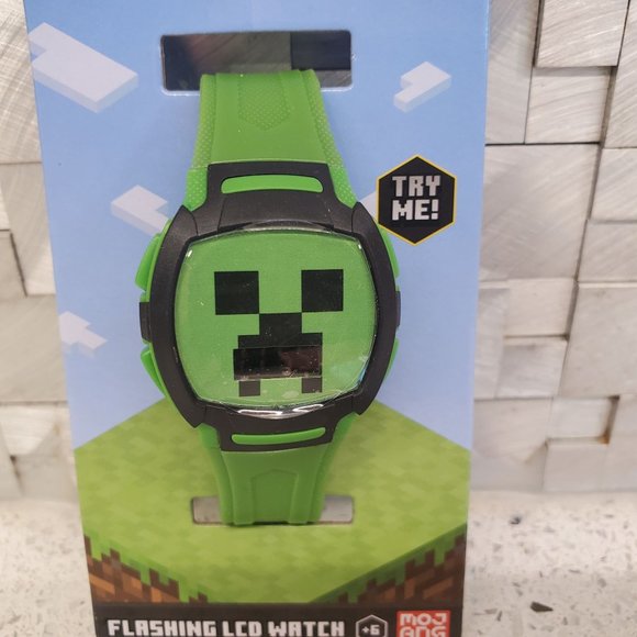 Minecraft Watch Minecraft LED Watch - Picture 2 of 7